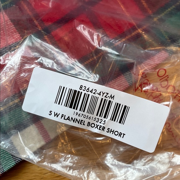 Hanna Andersson Women's Holiday Flannel Pajama Shorts - Picture 7 of 7